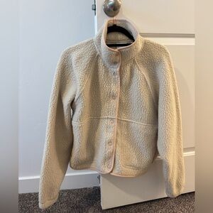 Aritzia Sunday Best Sherpa Fleece